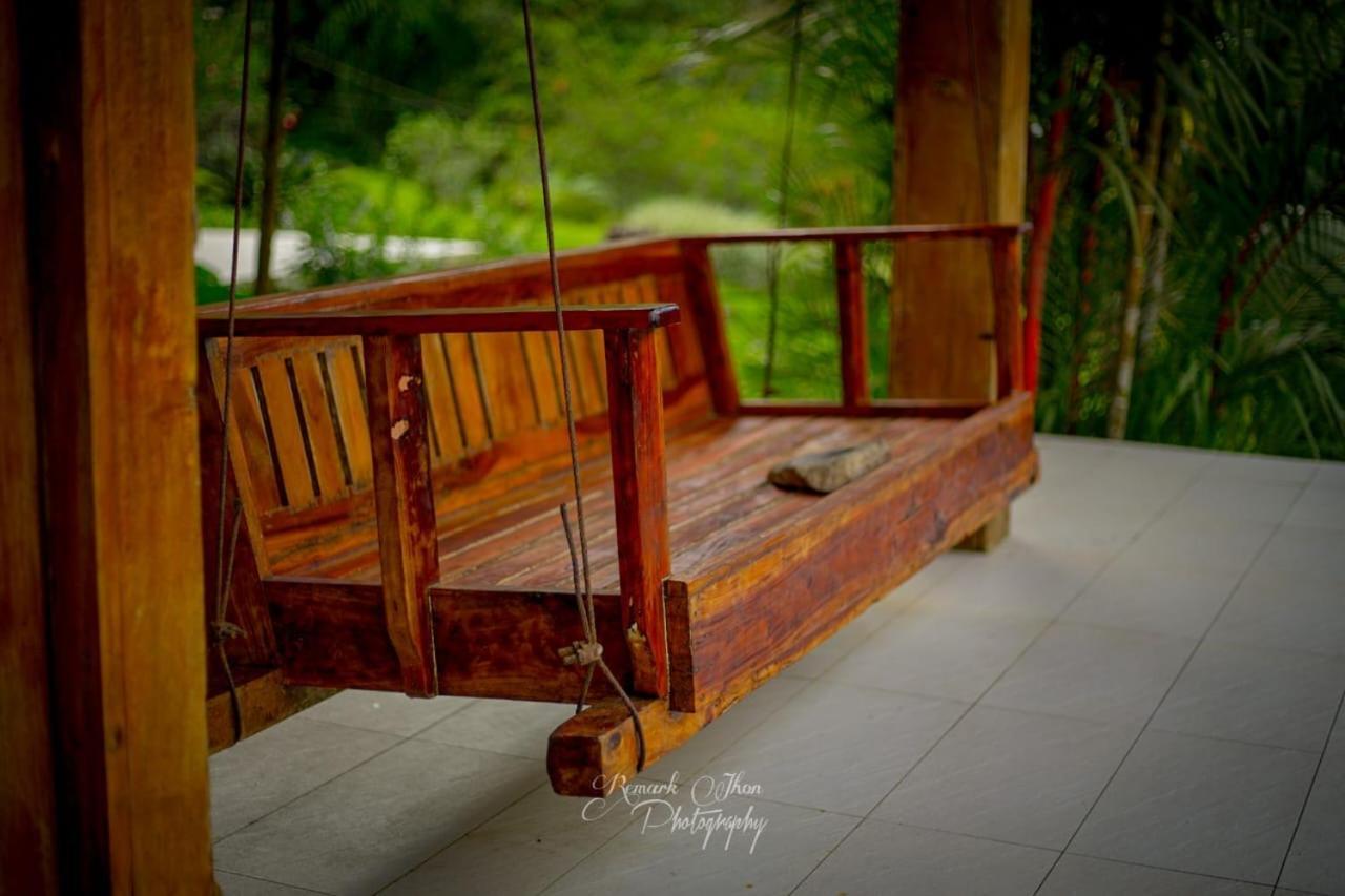 Camiguin Volcano Houses-Panoramic House มัมบาเฮา ภายนอก รูปภาพ