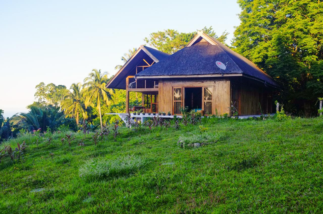 Camiguin Volcano Houses-Panoramic House มัมบาเฮา ภายนอก รูปภาพ